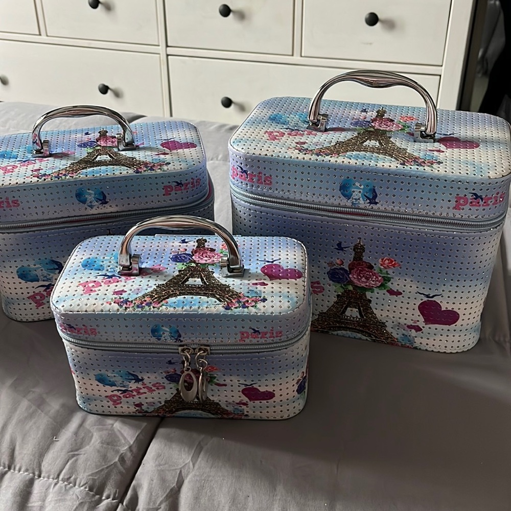 Net set 3 box cosmetic with their mirror design paris